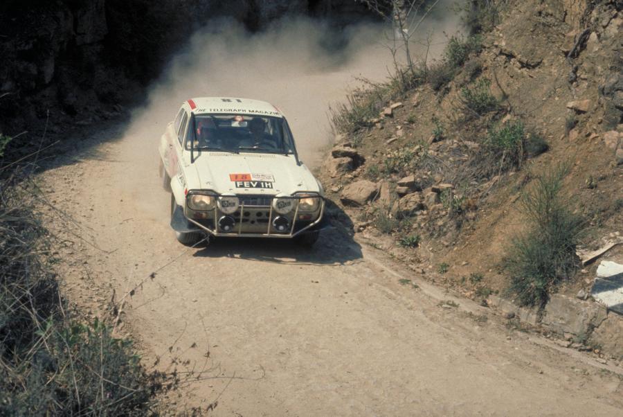  Ford Escort 1968 года  (фото 11 из 25)